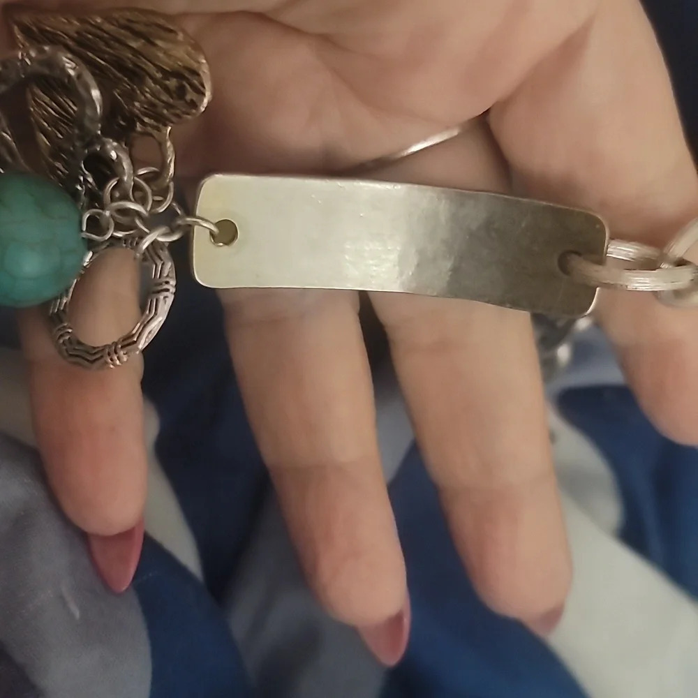 CRAZY LOVE faux silver & turquoise hearts keyhole bracelet southwestern western - Picture 5 of 5